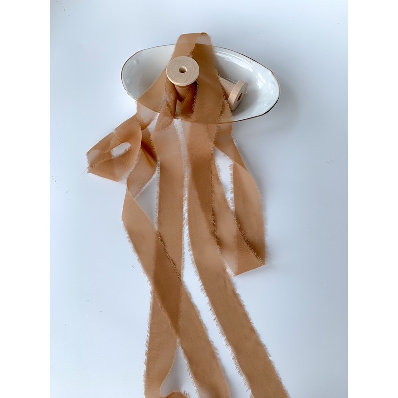 

Chiffon ribbon in Chestnut / Silk ribbon