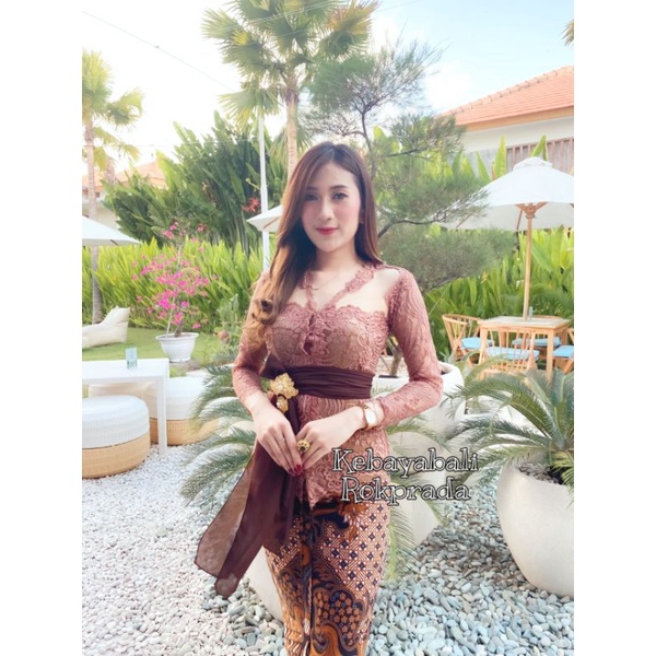 HANYA KEBAYA SAJA KEBAYA MODIFIKASI KEBAYA MURAH BALI KEBAYA MODIF KEBAYA WISUDA KEBAYA KONDANGAN