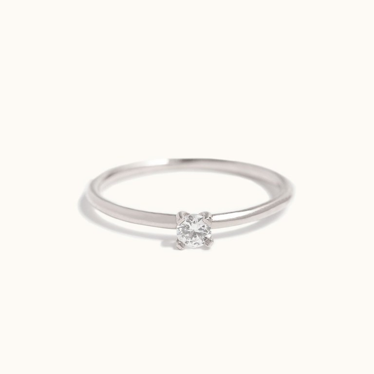 Seraphina Solitaire Ring 18k White Gold