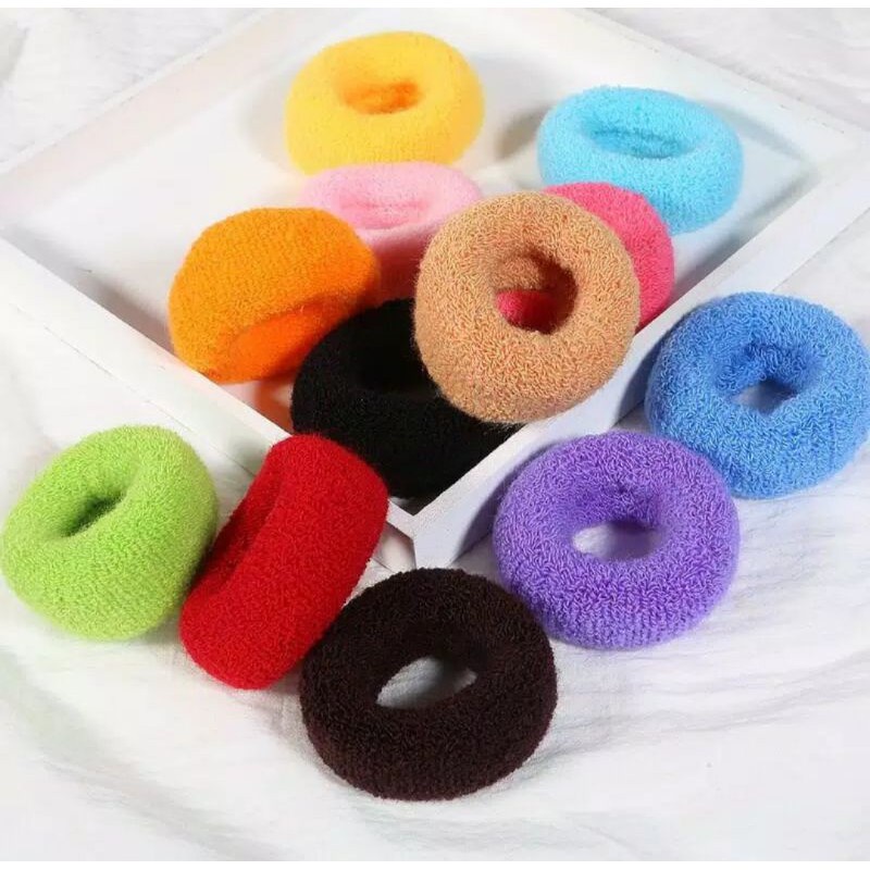 HARGA 1PCS!! IKAT RAMBUT DONAT KUNCIRAN RAMBUT WARNA WARNI BAHAN HALUS RANDOM