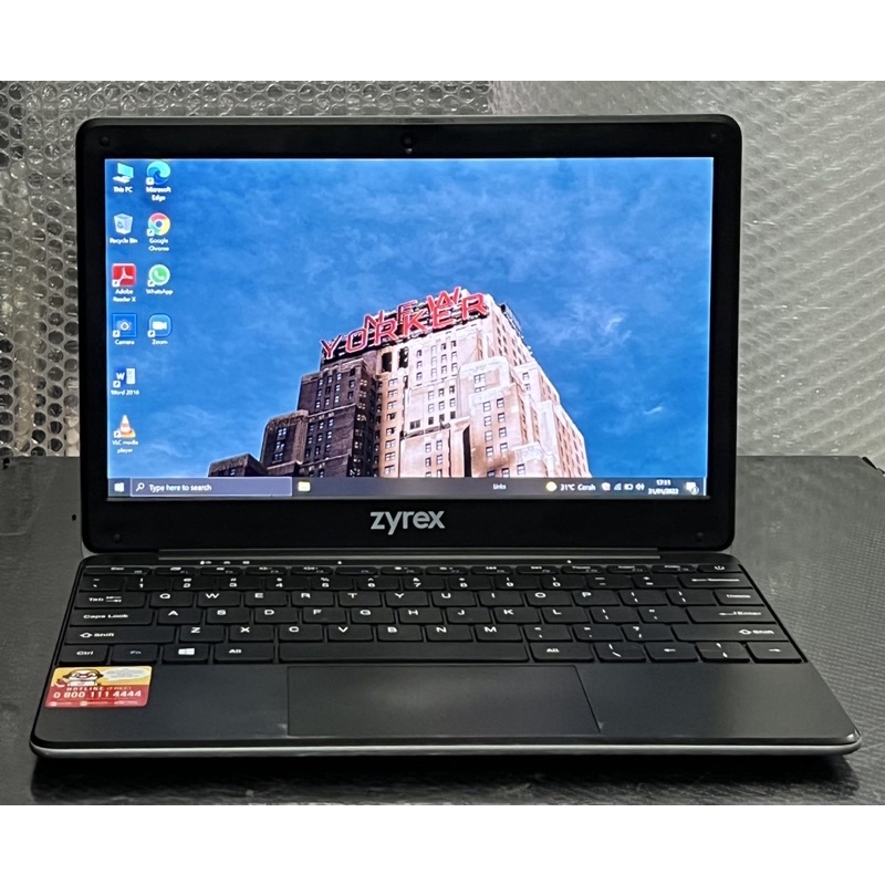 Laptop Zyrex Sky 232 Mini SSD Layar 11.6inch Second