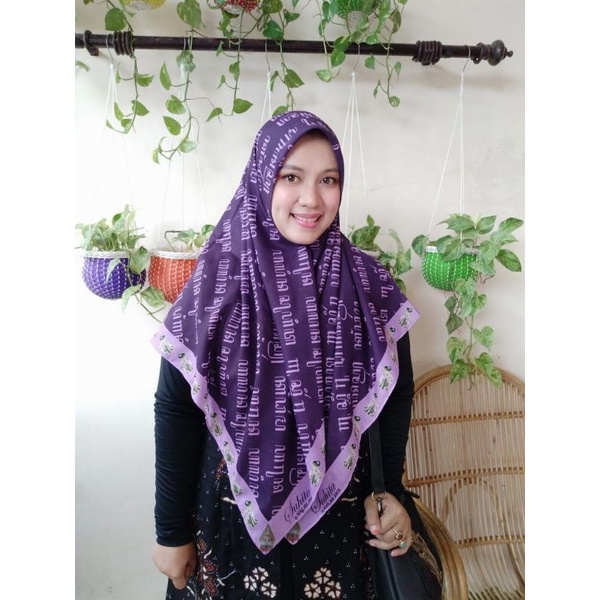 JILBAB SEGIEMPAT VOAL NAWALA AKSARA JAWA SUHITA