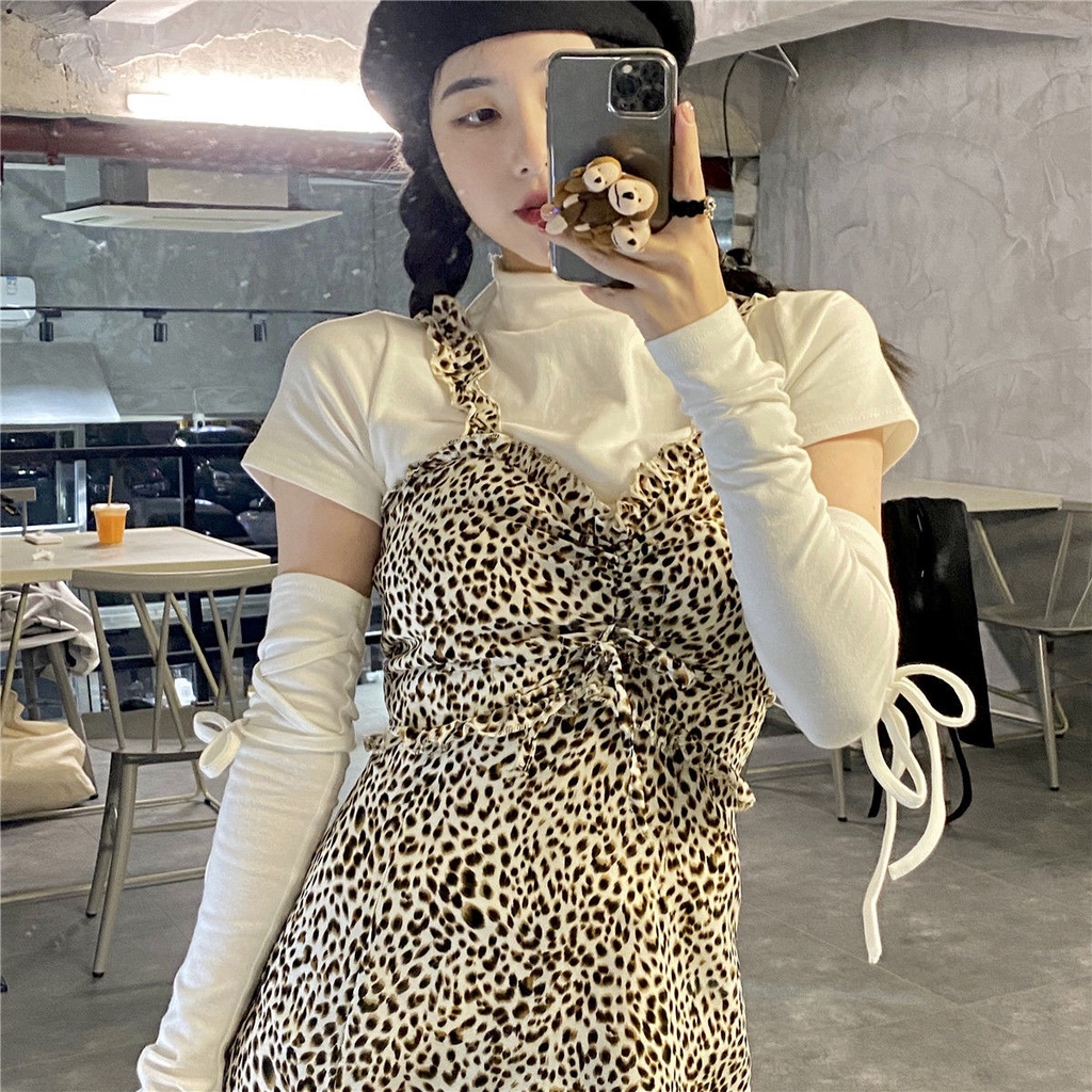 Musim semi gaya Korea Chic hantu kuda gadis liar dan lembut leopard print rok suspender + keinginan