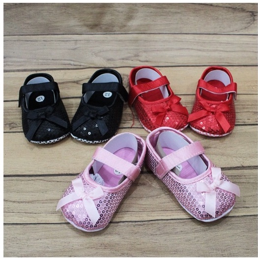 Sepatu Prewalker Casual Anti Selip Aksen Bunga untuk Bayi Perempuan 0-18 bulan Polka motif Pita Renda