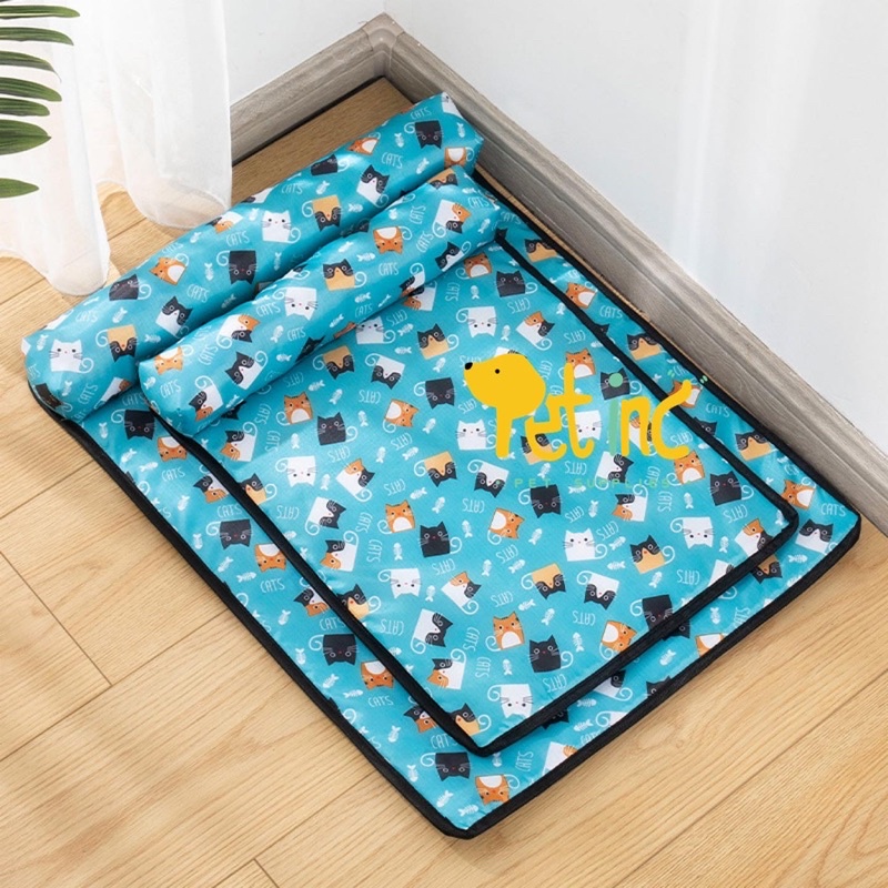 Waterproof pawpaw land pet bed with pillow