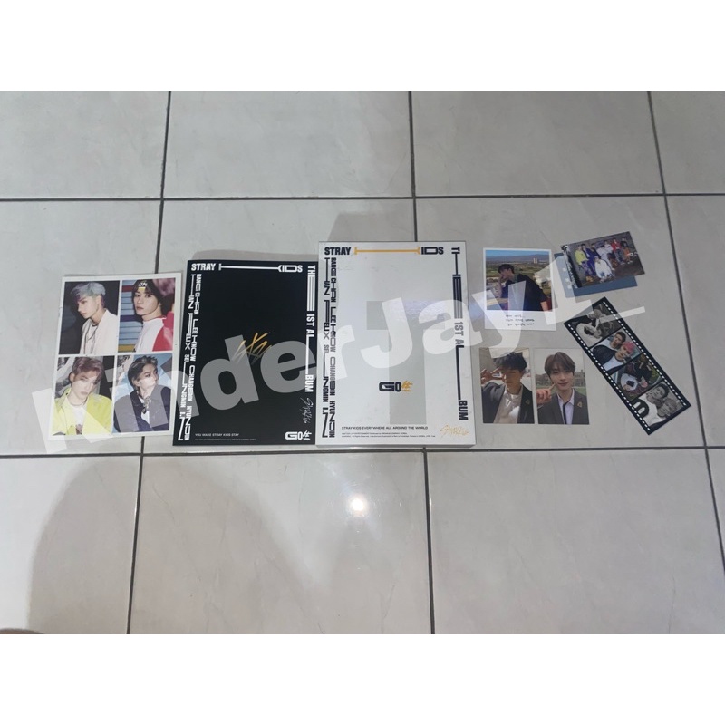 Go Live SKZ Stray Kids B ver Album only, Chan pola, Chan Lee Know Mempose pc, Chanmin Photo strip, G