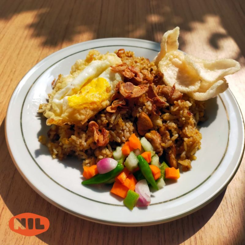 

Nasi Goreng Kebuli Ayam + Telur Ceplok