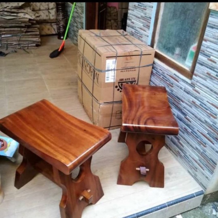 Kursi bangku dingklik stool kayu utuh meh trembesi suar mentah ( NON FURNISH ) by chocoart jepara