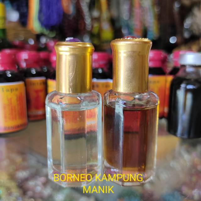 

1 paket Minyak Harum Gaharu + Cendana 2 x 10ml