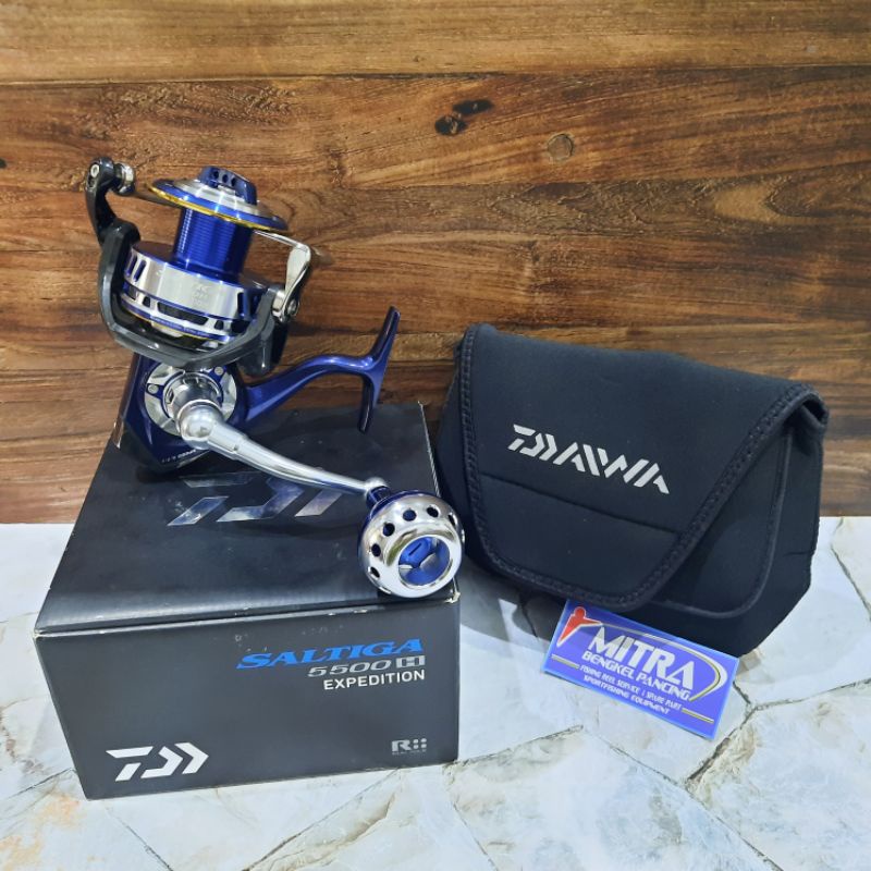 Reel spinning DAIWA SALTIGA EXPEDITION 5500H taun 2014 gulungan pancing katrol