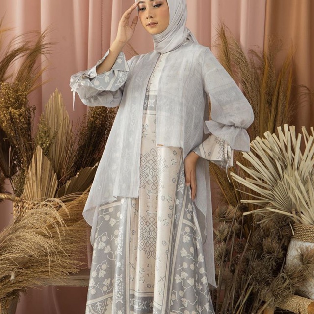 Lalika outer WearingKlamby