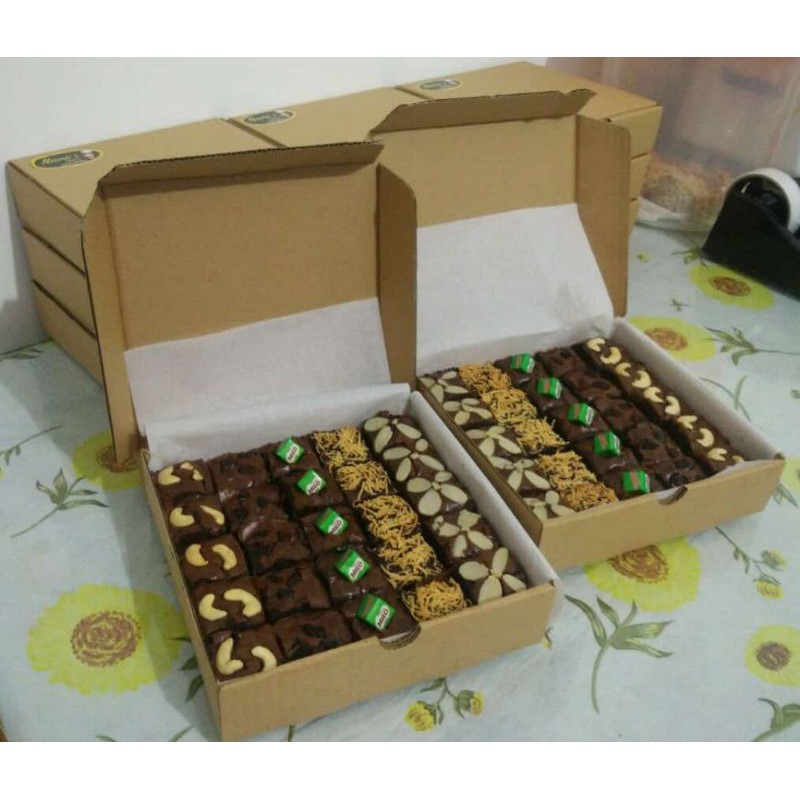 

brownies shiny fudgy
