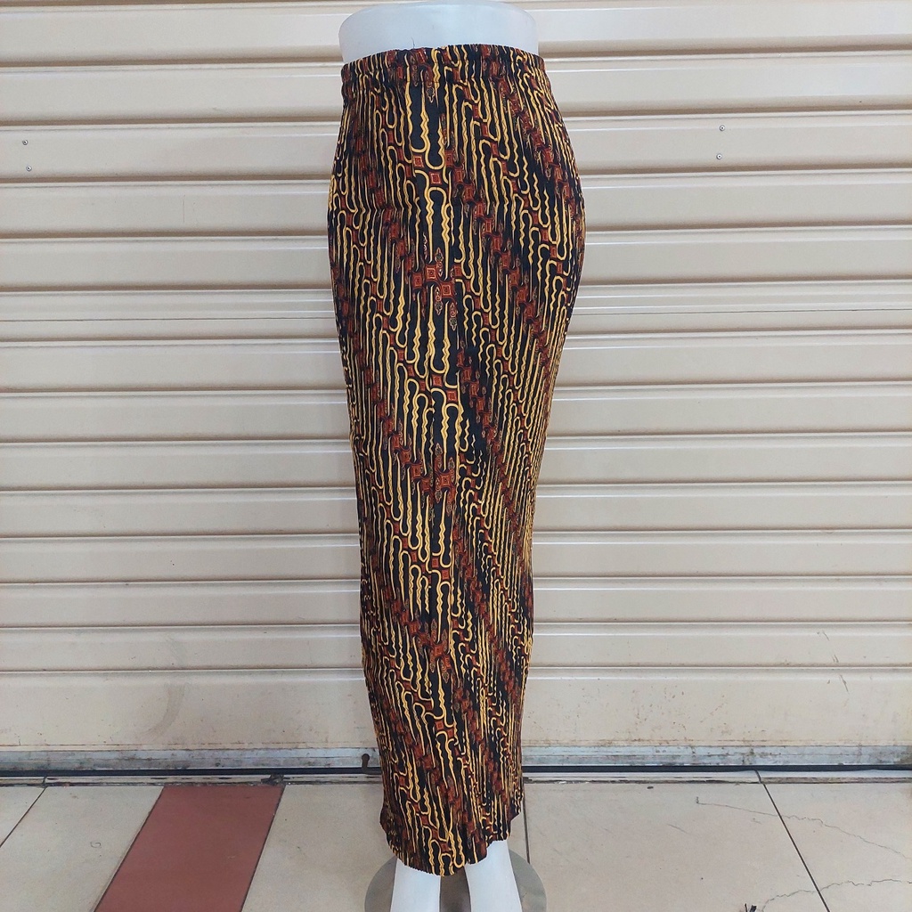 Rok Plisket Batik | Wiron Depan
