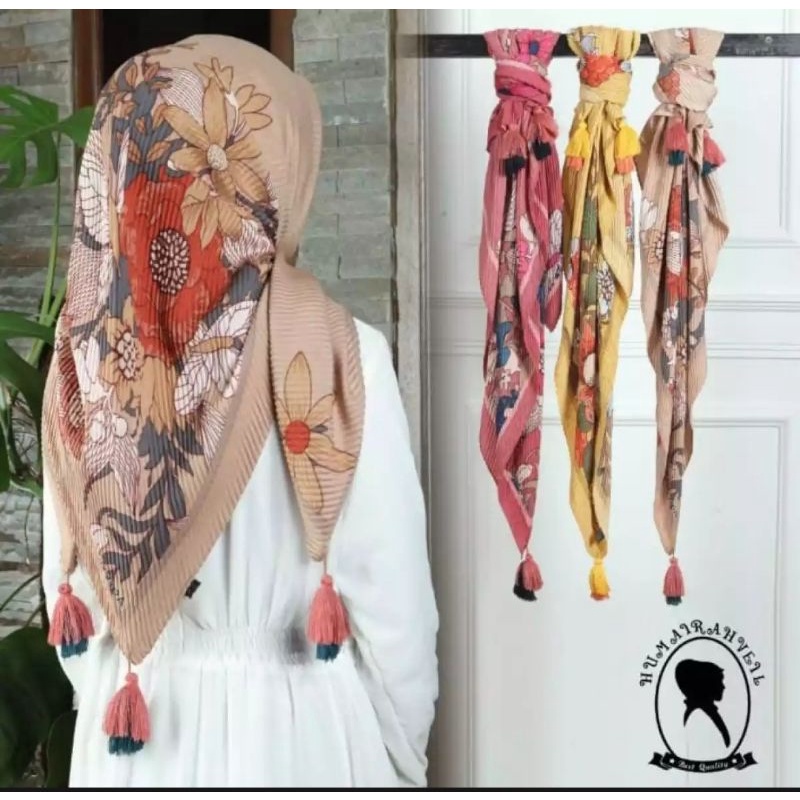 segi empat plisket motif/jilbab segi empat plisket motif pom pom