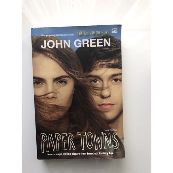 Novel Paper Towns