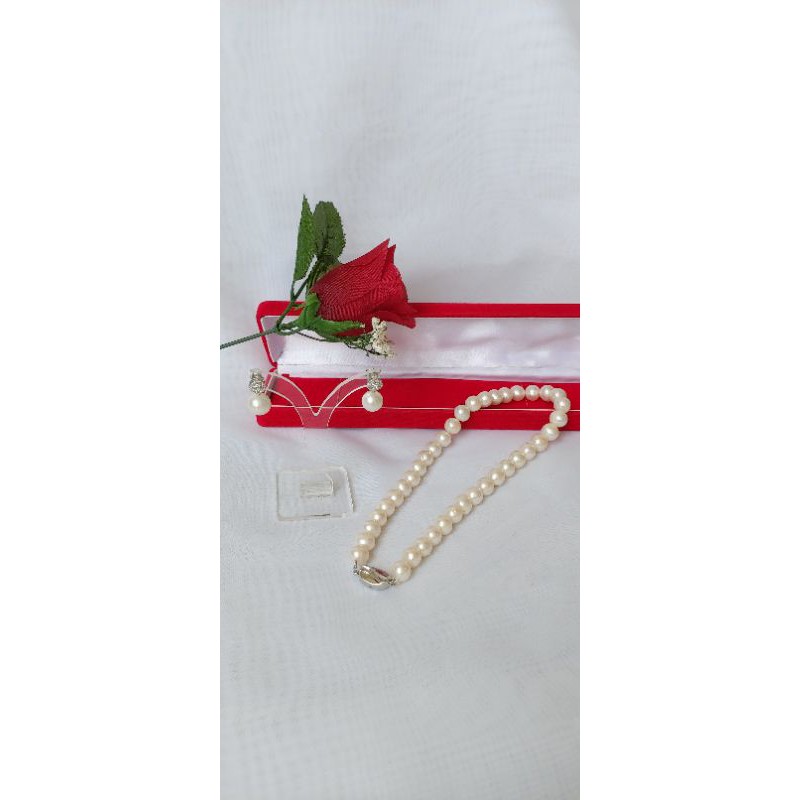 kalung mutiara set