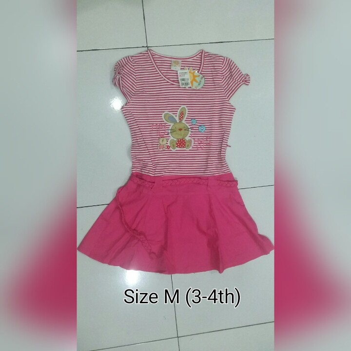 DRESS LITTLE M