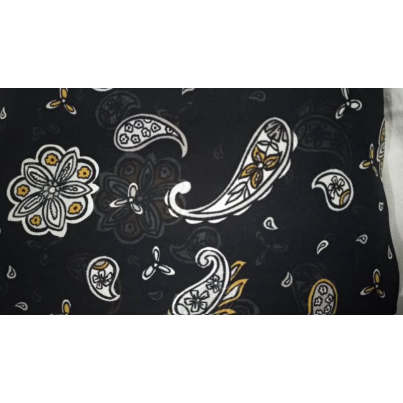 KAIN CERUTI MOTIF DASAR HITAM ( 50 cm = Rp. 10.000 )