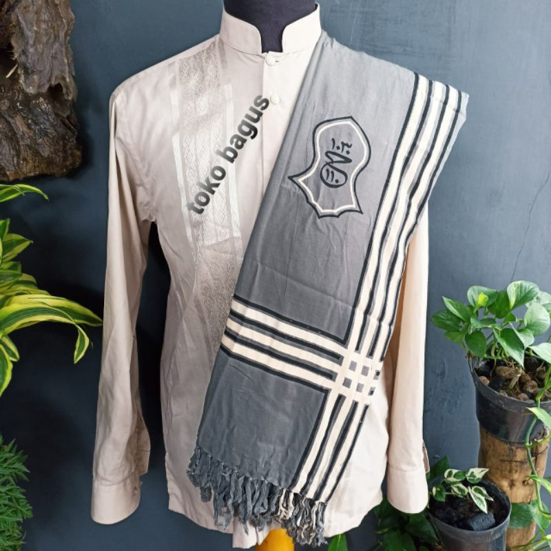 sorban solo surban solo terompah darkah abu