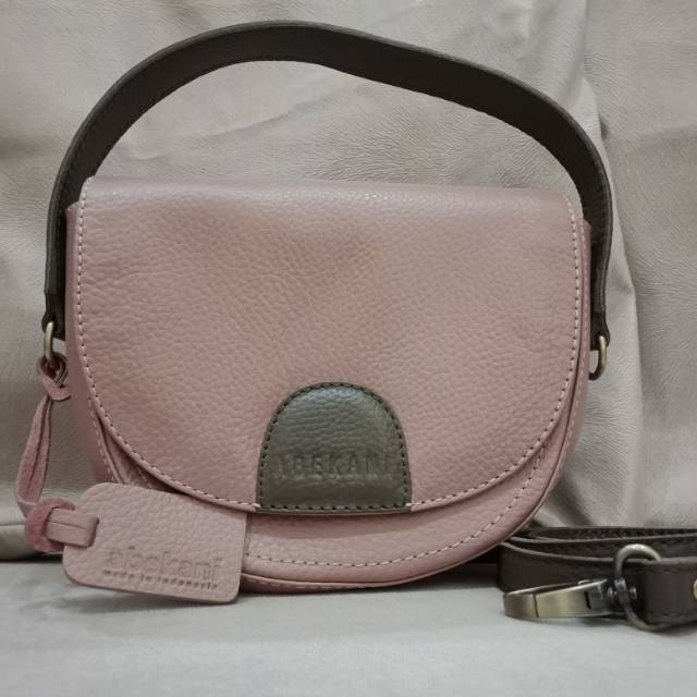 Twinsie peach abekani