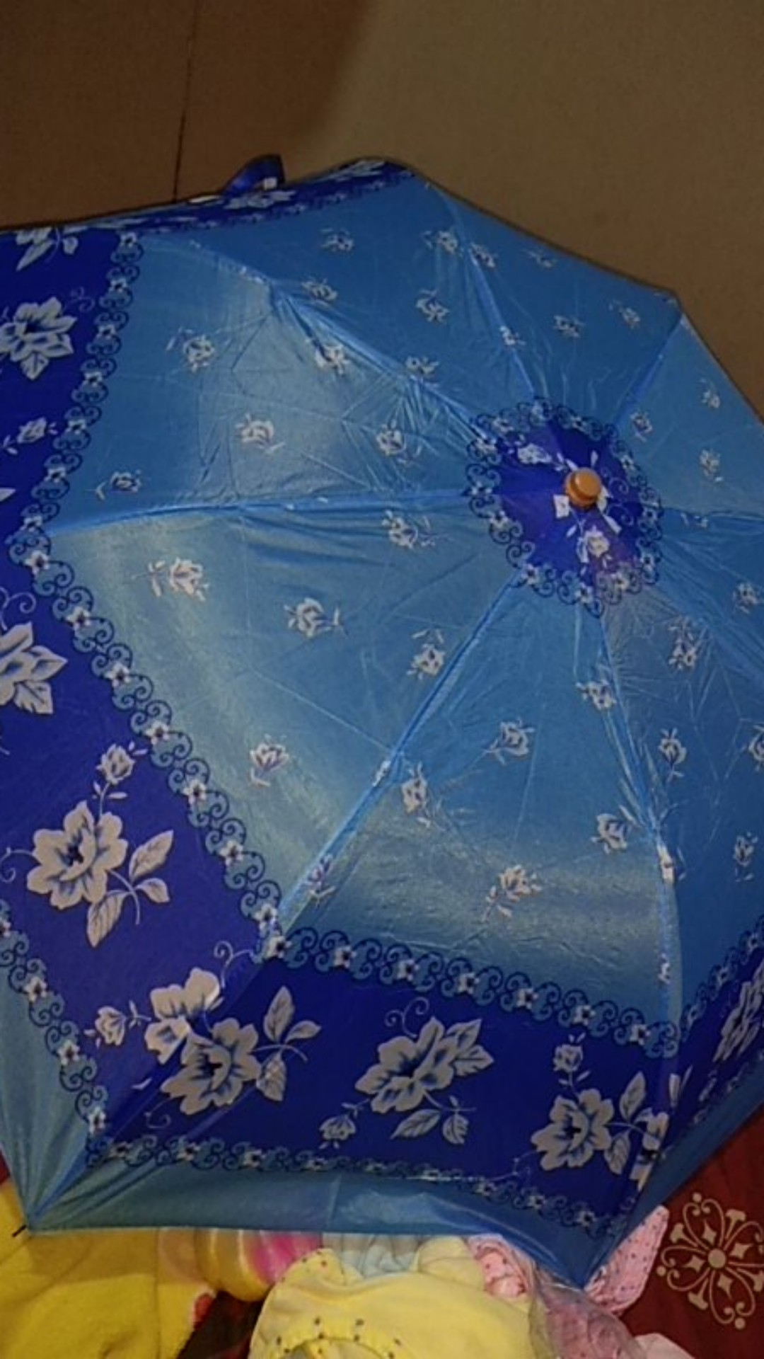 Payung Lipat Dengan Bahan Tahan Angin Dan Hujan Motif Bunga