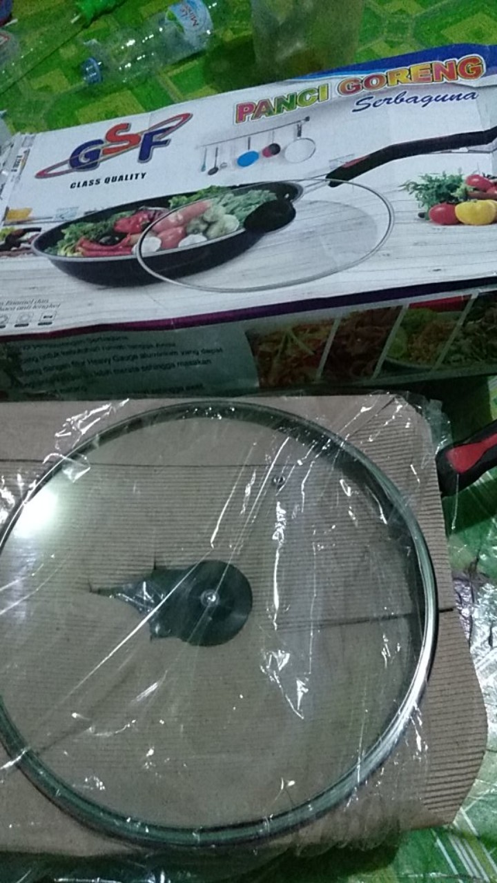 Panci Wajan Goreng Penggorengan Serbaguna Teflon Tutup Kaca Gsf 1032k / 1032 K Ukuran 32cm Dan 1132