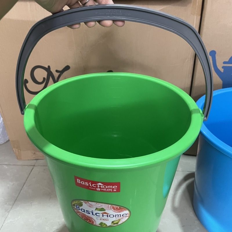 Ember Plastik Warna Gagang 10 15 liter - BASIC HOME