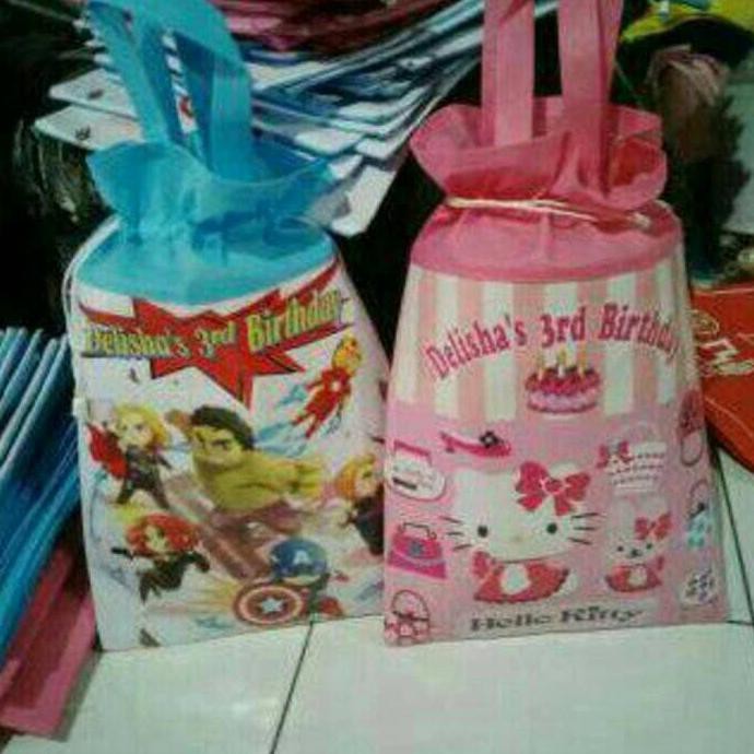 

Tas / Goodie Bag Souvenir Ulang Tahun Anak Tenteng Full Color