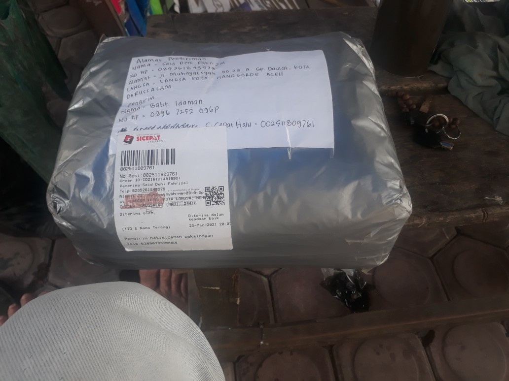 Baju Batik Couple Keluarga Seragam Batik Kondangan Atasan Wanita Gamis Batik Jessy Prada Keris