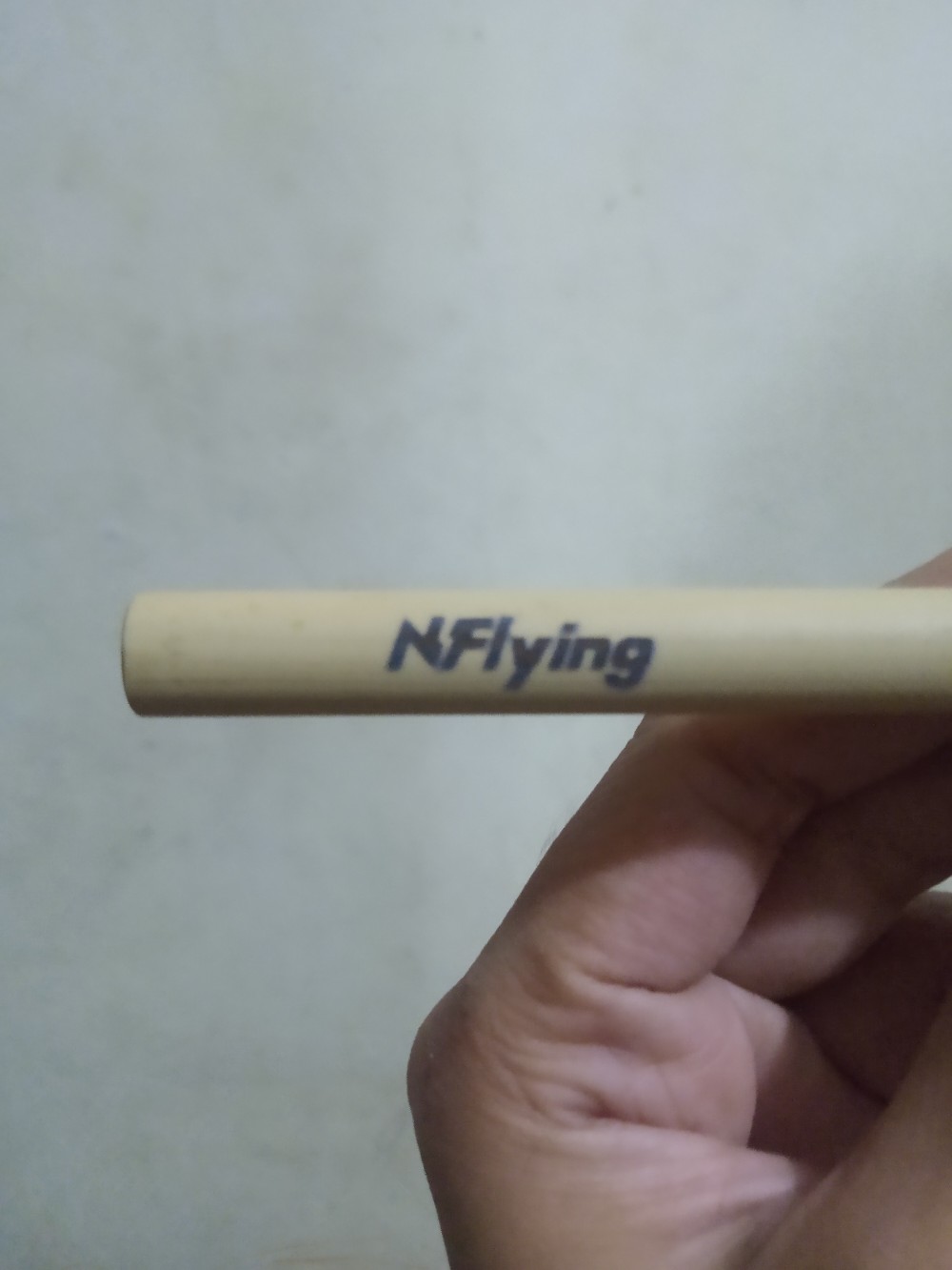 Sedotan Bambu Dengan Grafir