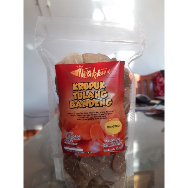 

krupuk tulang bandeng