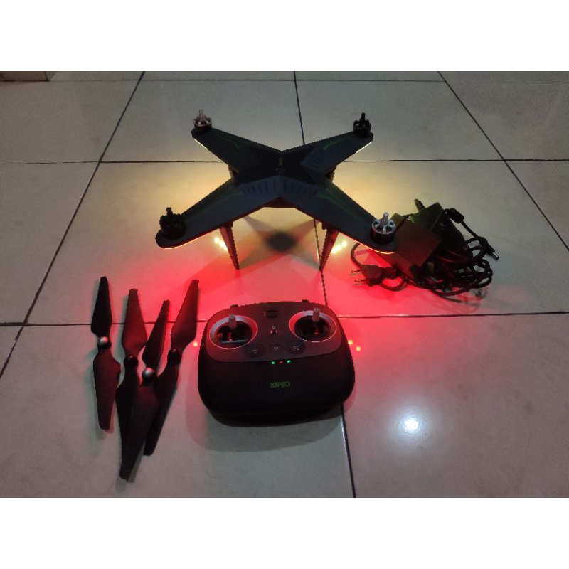 drone xiro xplorer v.. minus