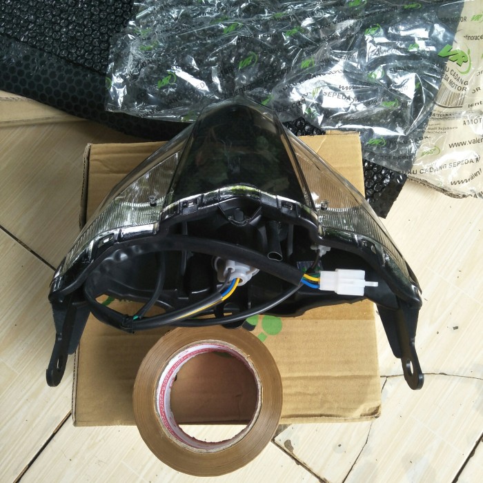 lampu belakang jupiter mx new / lampu stop jupiter mx new