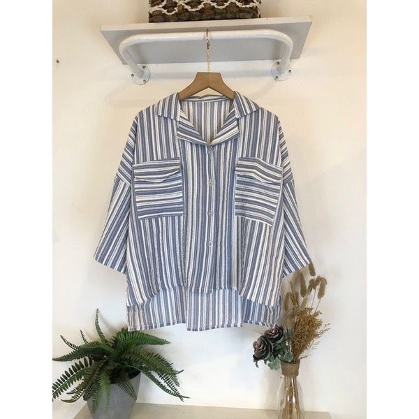 GFS MAIKO CUTE OVERSIZE BIG BUTTON SHIRT