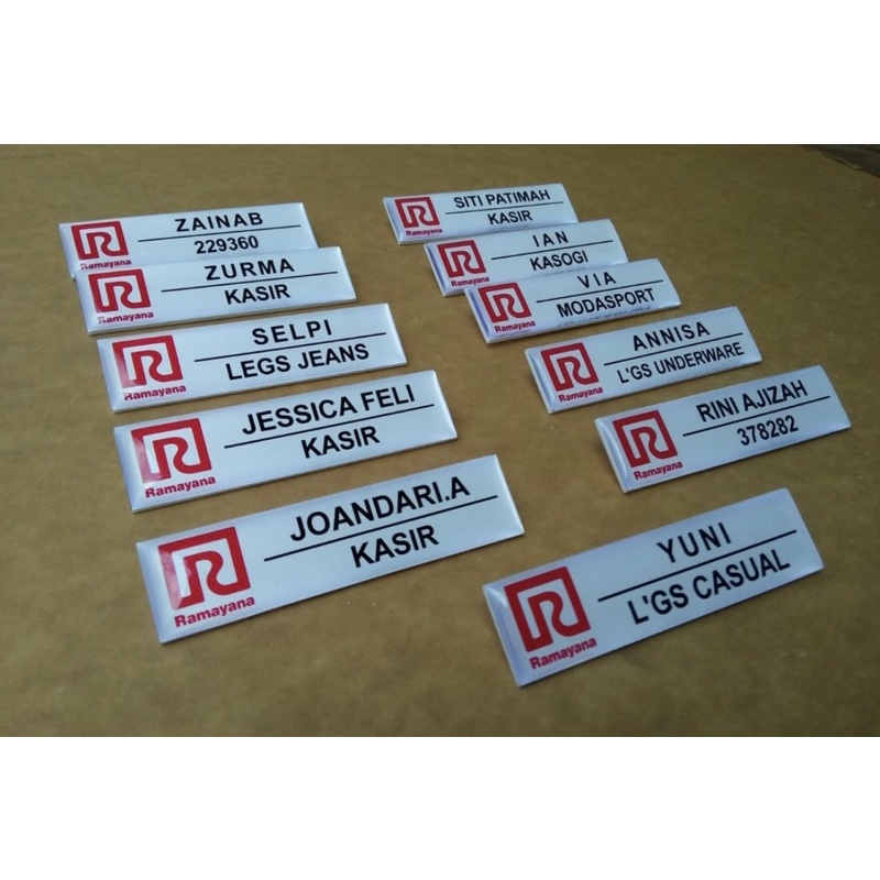 

PAPAN NAMA DADA AKRILIK - PAPAN NAMA AKRILIK