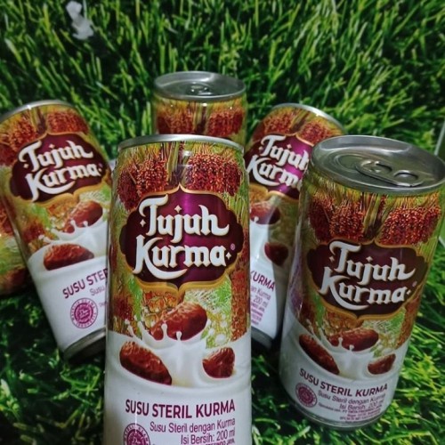 

TUJUH Kurma Susu Steril Kurma Kaleng 200ml