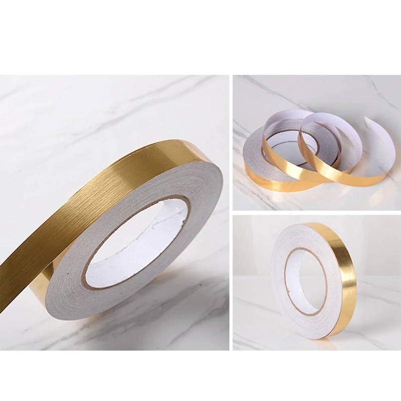 Lakban Sticker Adhesive Dekorasi Aesthetic Perekat DIY Renovasi Ruangan Lantai Dinding Pintu Rumah Cafe Kamar Warna Hitam / Gold Lem Isolasi Adhesive Floor Tile Wall Strip Tape Material PVC ukuran 0.5 / 1 cm