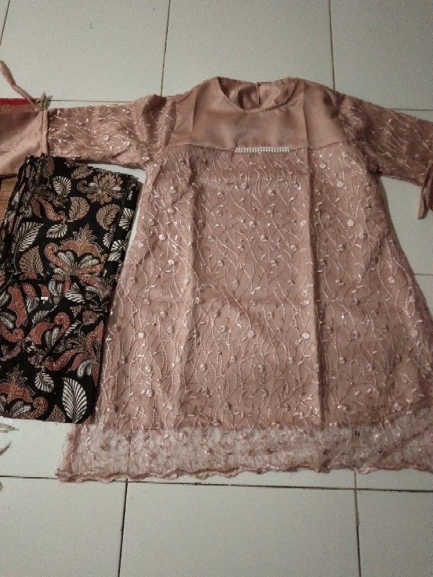 Maura Couple - Sania Ruffle Batik Couple Ori Ndoro Jowi Dnt Garansi Termurah Shopee - Couple Anjani