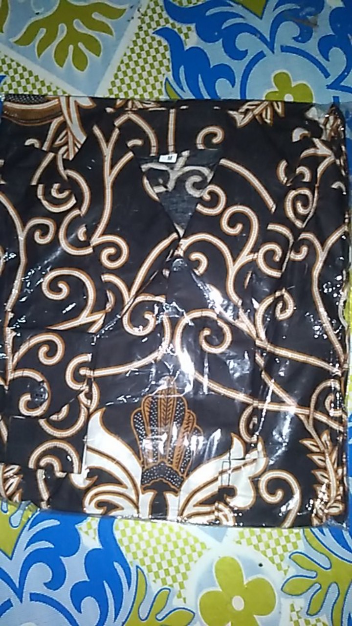 Kemeja Batik Klas Internasional Distrobatik