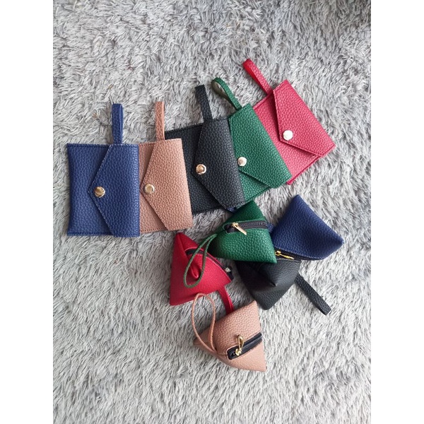 

Gantungan kunci dompet mini