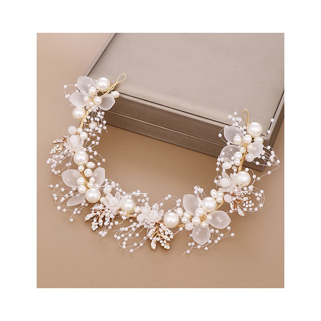 LRC Aksesoris Rambut Fashion White Pearl Flower Braided Leaf Hair Band F92859