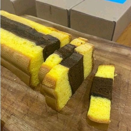 

Kue Lapis Surabaya/Spikoe ORIGINAL Dengan Resep Kuno