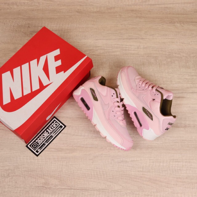 Nike Air Max 90 SE Have A Nike Day Pink