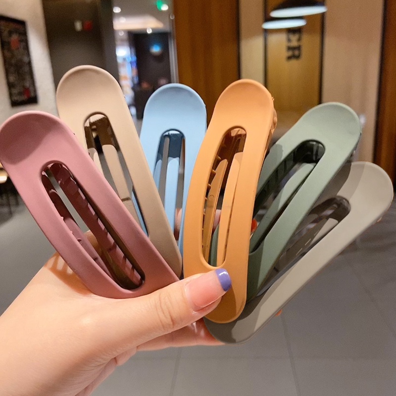 Jepit Rambut Bahan Akrilik Warna Simple Ukuran Besar