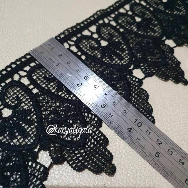 (Per Meter) Renda Giper / Gyper Bordir Hati Gunung Lebar 11 cm - Hitam