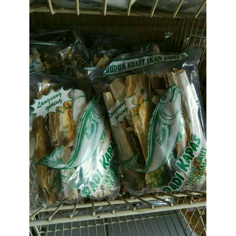 

KERUPUK KULIT IKAN MENTAH SIAP GORENG - CAP PADI KAPAS - 100GR
