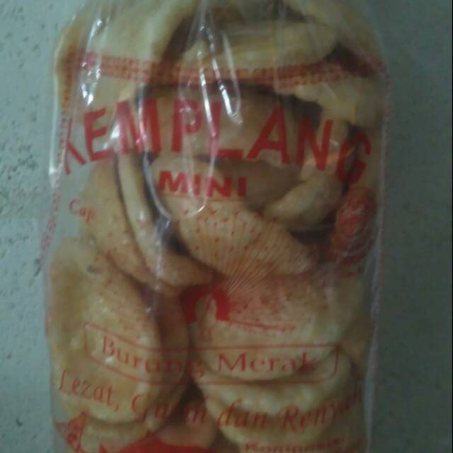 

Kemplang ikan enak dan gurih