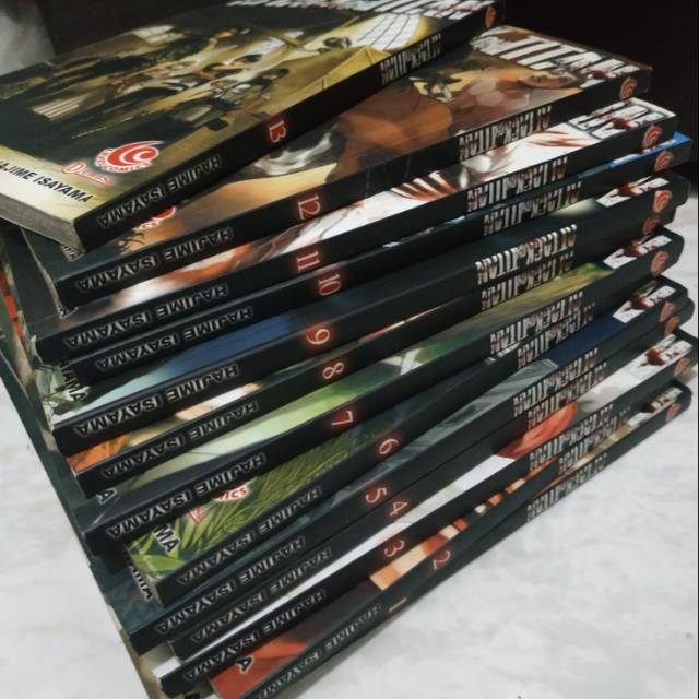 KOMIK "ATTACK ON TITAN"