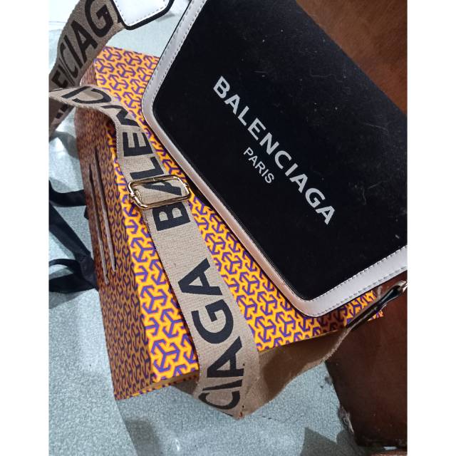 Slingbag Balenciaga Semi premium / tas selempang balenciaga semi premium