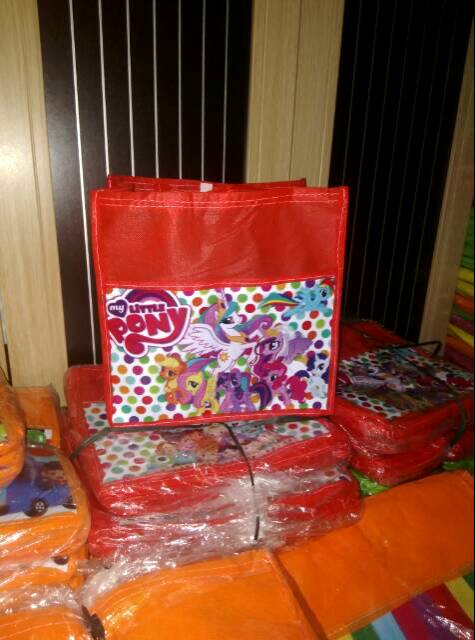 Tas ulang tahun LITTLE PONY 2 kantong utama +kanton dpn cover(0502)